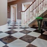 How to choose between floor tiling and floor marbling